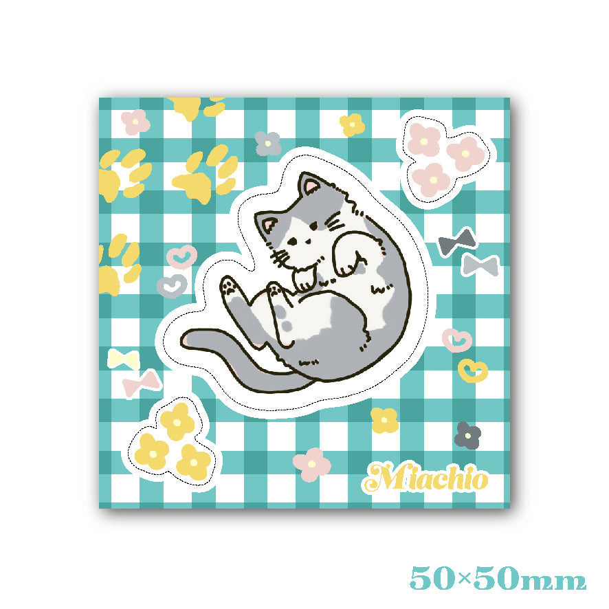 まるくなる猫[ステッカーシート](50×50)